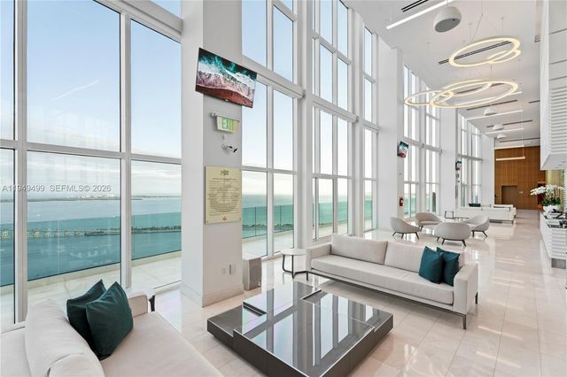 1643 Brickell Ave 2506, Miami, FL 33129