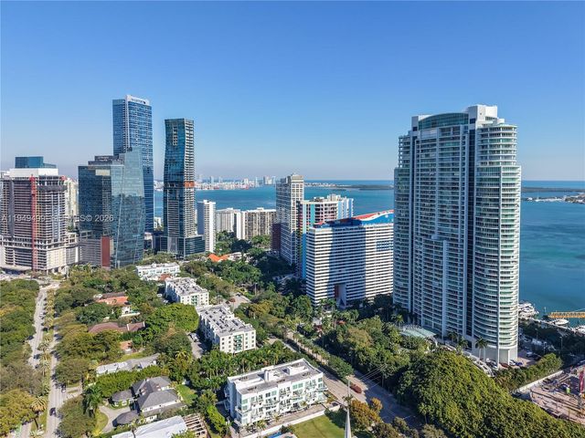 1643 Brickell Ave 2506, Miami, FL 33129