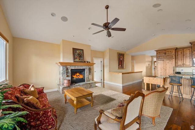 124 E PROVENCE WAY, Midway, UT 84049