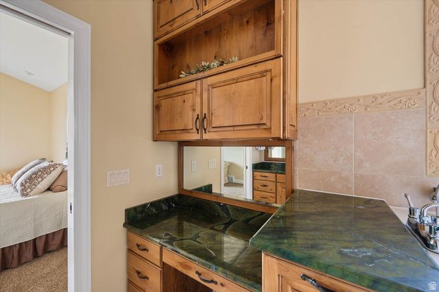 124 E PROVENCE WAY, Midway, UT 84049