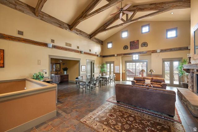 124 E PROVENCE WAY, Midway, UT 84049