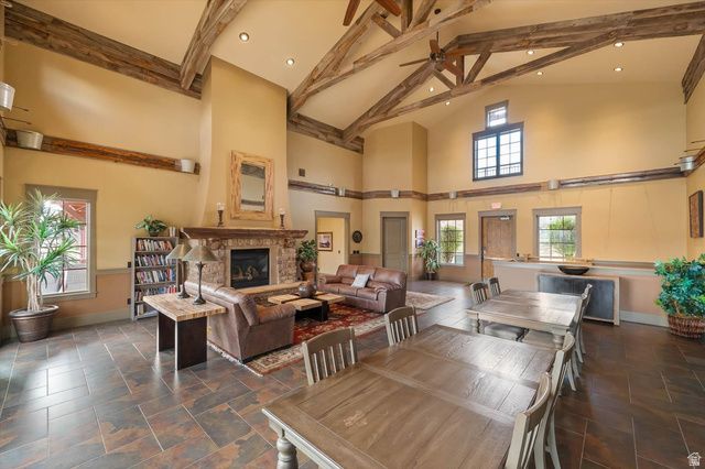 124 E PROVENCE WAY, Midway, UT 84049