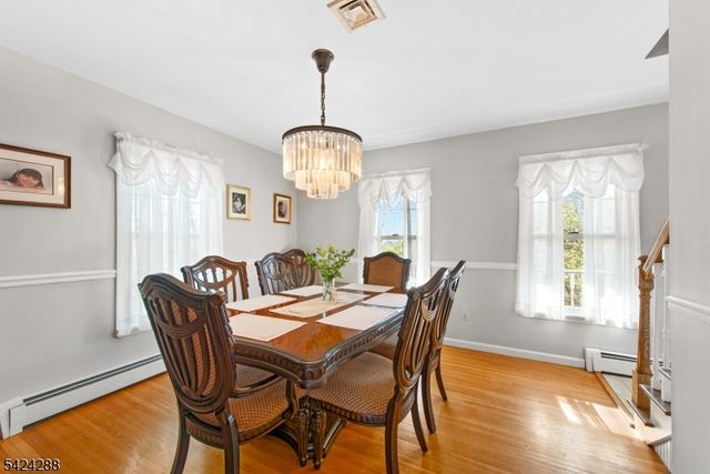 8 Papoose Trl, Hopatcong Boro, NJ 07821