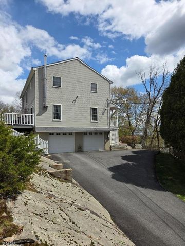 8 Papoose Trl, Hopatcong Boro, NJ 07821