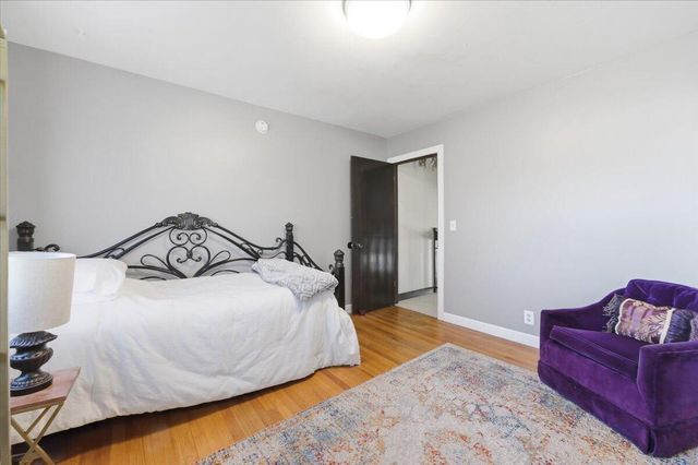 4036 RAMELLE Drive, Council Bluffs, IA 51501