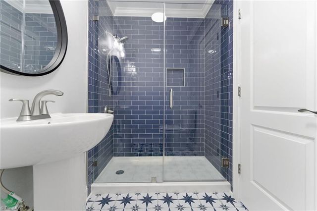 450 Beaver Creek Road, Lexington, NC 2