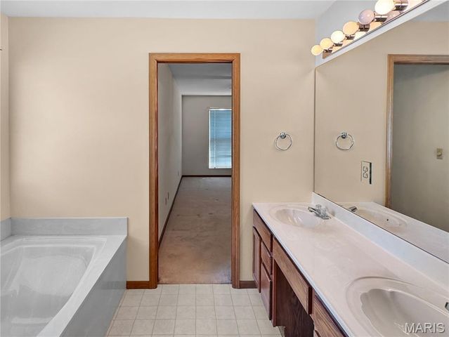 113 Monticello Drive, Washington, MO 63090
