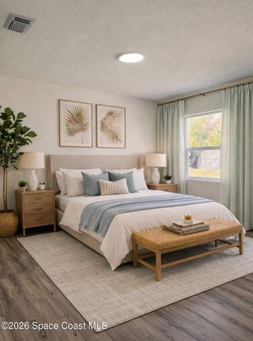 581 Calle Grande Street, Ormond Beach, FL 32174