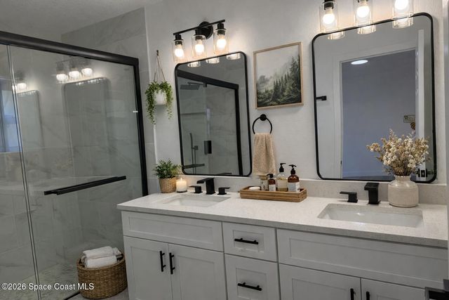 581 Calle Grande Street, Ormond Beach, FL 32174