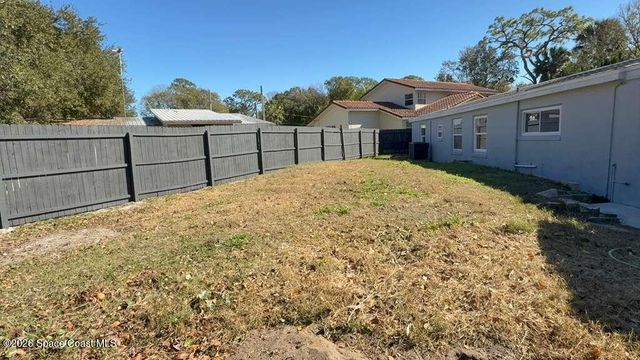 581 Calle Grande Street, Ormond Beach, FL 32174