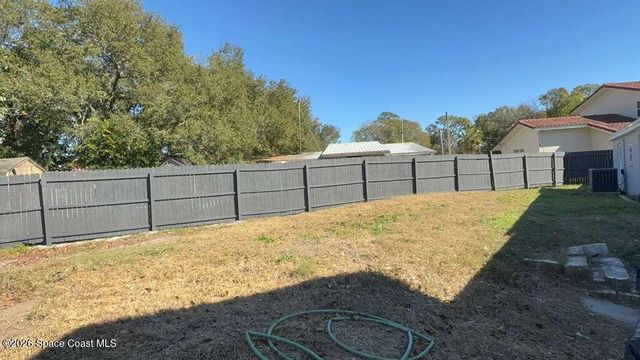 581 Calle Grande Street, Ormond Beach, FL 32174