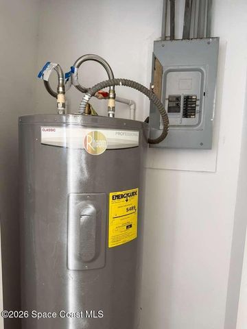 581 Calle Grande Street, Ormond Beach, FL 32174