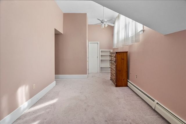 61 School St, Auburn, MA 01501