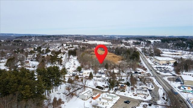 61 School St, Auburn, MA 01501