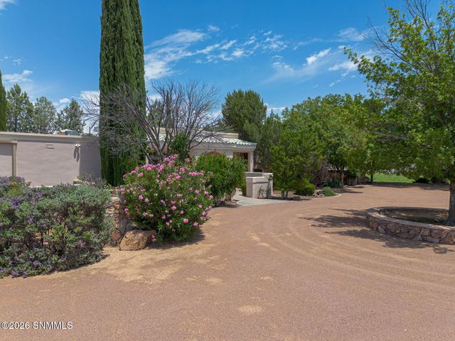 1520 Paisano Road, Las Cruces, NM 88005
