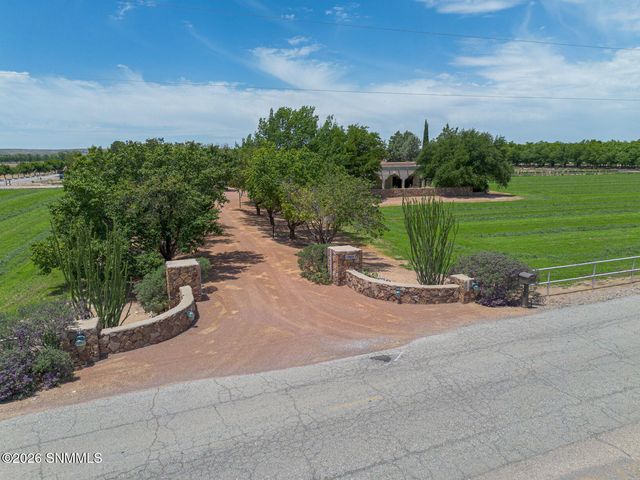 1520 Paisano Road, Las Cruces, NM 88005