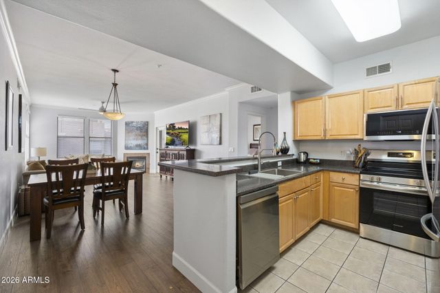 19777 N 76TH Street 3290, Scottsdale, AZ 85255