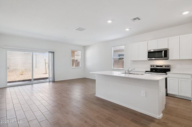 25300 N 184TH Lane, Wittmann, AZ 85361