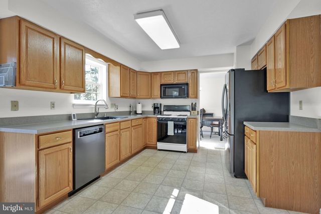 4233 TUMBRELL DR, Hampstead, MD 21074