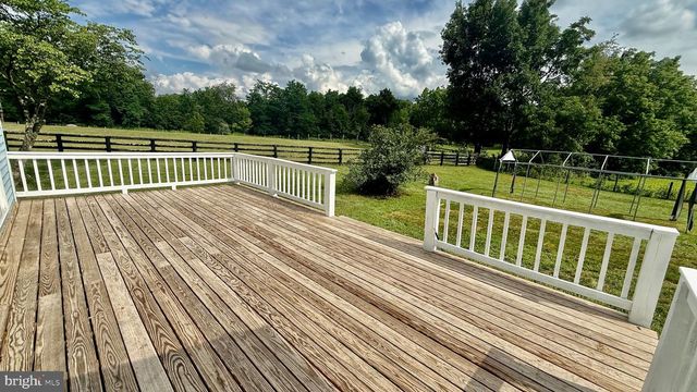 1503 SENSENY, Berryville, VA 22611