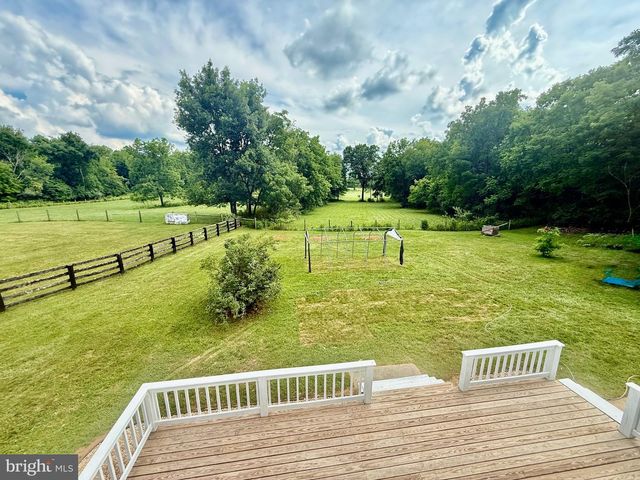1503 SENSENY, Berryville, VA 22611