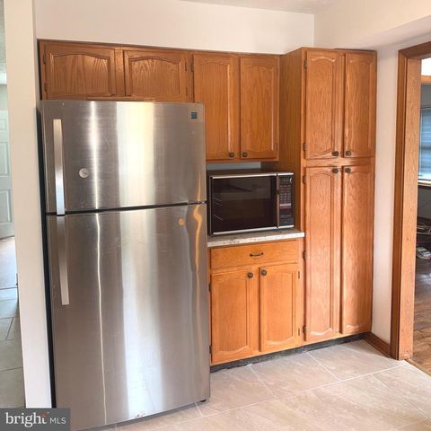 1503 SENSENY, Berryville, VA 22611