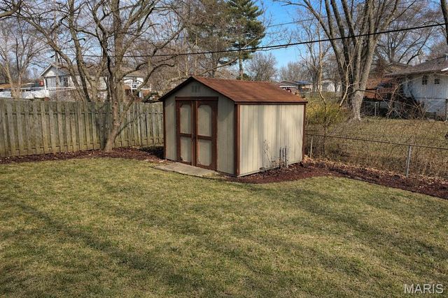 208 Todd Lane, Belleville, IL 62221