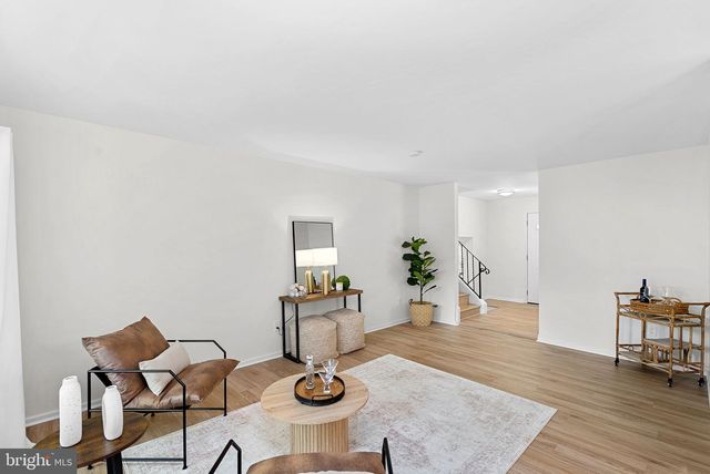 10217 SHILOH ST, Fairfax, VA 22030