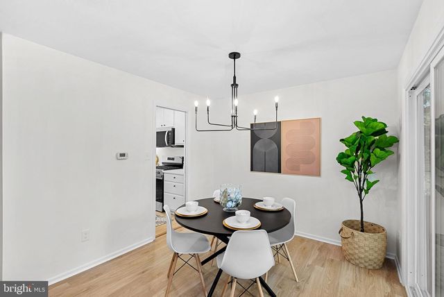 10217 SHILOH ST, Fairfax, VA 22030