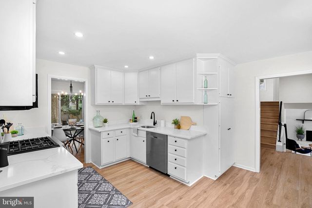 10217 SHILOH ST, Fairfax, VA 22030