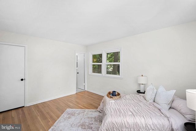 10217 SHILOH ST, Fairfax, VA 22030