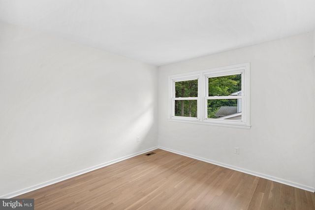 10217 SHILOH ST, Fairfax, VA 22030