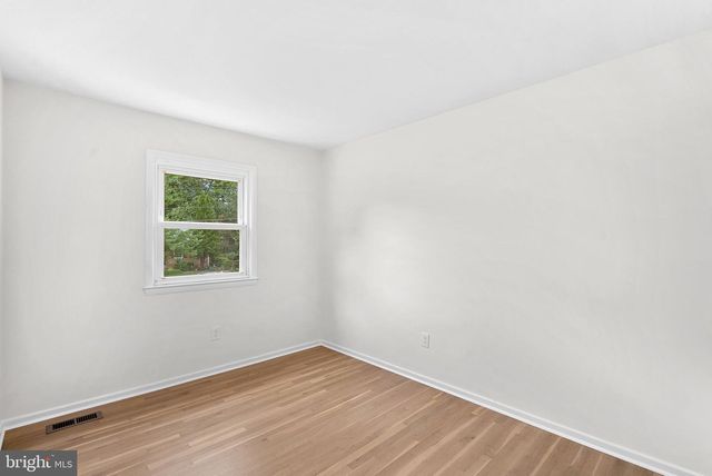 10217 SHILOH ST, Fairfax, VA 22030