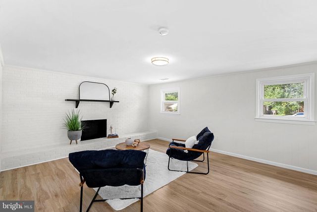 10217 SHILOH ST, Fairfax, VA 22030