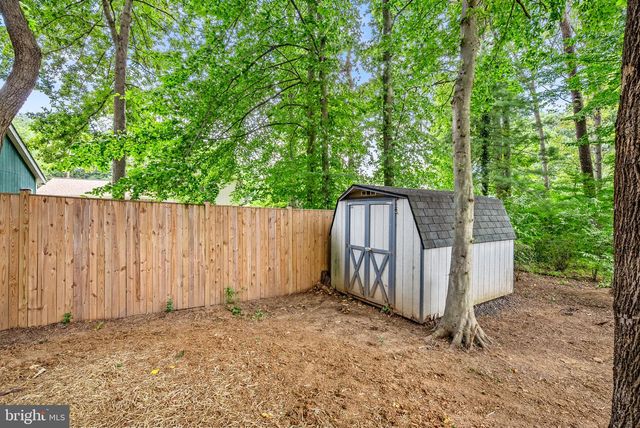 10217 SHILOH ST, Fairfax, VA 22030