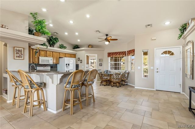 3259 S Ridge Avenue, Bullhead City, AZ 86429