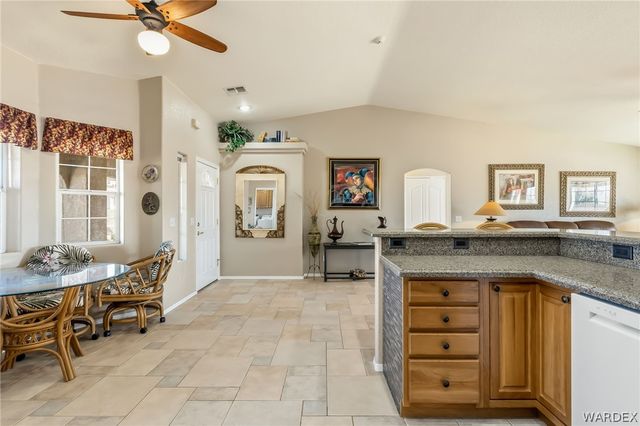 3259 S Ridge Avenue, Bullhead City, AZ 86429