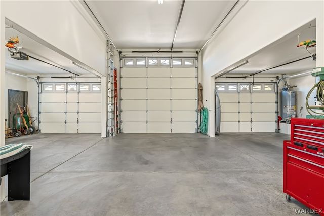 3259 S Ridge Avenue, Bullhead City, AZ 86429