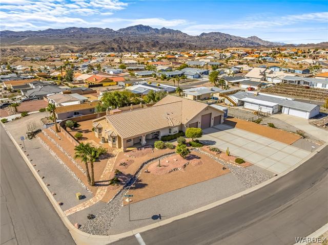 3259 S Ridge Avenue, Bullhead City, AZ 86429