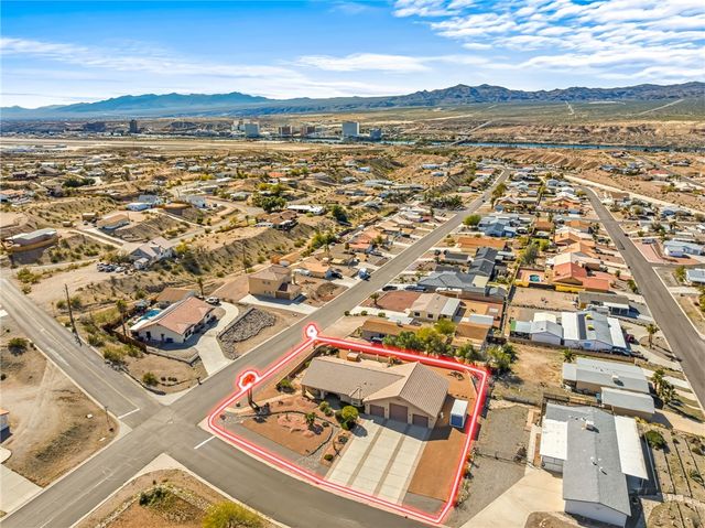 3259 S Ridge Avenue, Bullhead City, AZ 86429