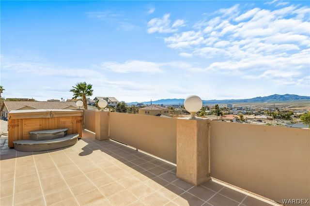 3259 S Ridge Avenue, Bullhead City, AZ 86429