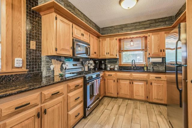 3653 Roosevelt Street NE, Saint Anthony, MN 55418