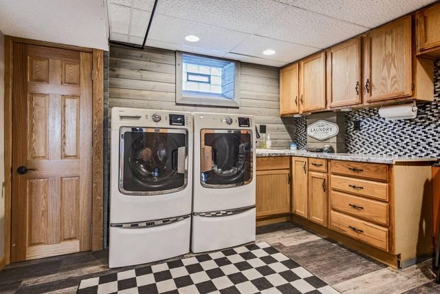 3653 Roosevelt Street NE, Saint Anthony, MN 55418