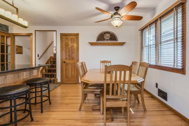 3653 Roosevelt Street NE, Saint Anthony, MN 55418