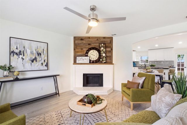 5644 Santa Fe Trail, Haltom City, TX 76148