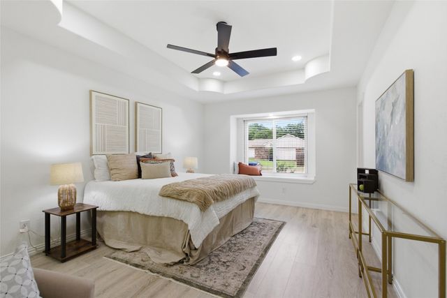 5644 Santa Fe Trail, Haltom City, TX 76148