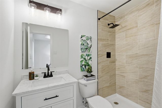 5644 Santa Fe Trail, Haltom City, TX 76148