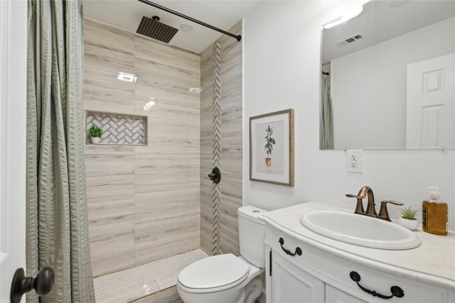 5644 Santa Fe Trail, Haltom City, TX 76148