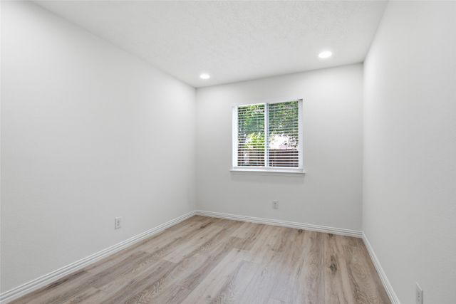 5644 Santa Fe Trail, Haltom City, TX 76148