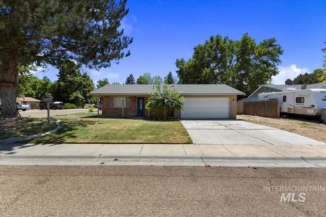 2220 Big Sky St, Caldwell, ID 83605